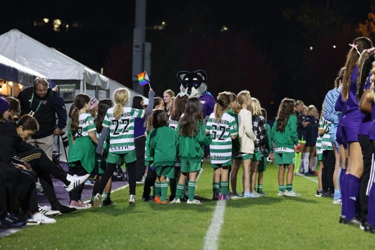 241010_SydneyKoeppen_WSoccerVsMichigan2