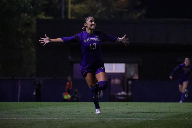 241010_SydneyKoeppen_WSoccerVsMichigan18