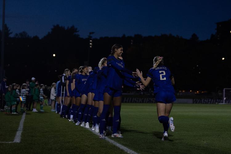 241010_SydneyKoeppen_WSoccerVsMichigan25