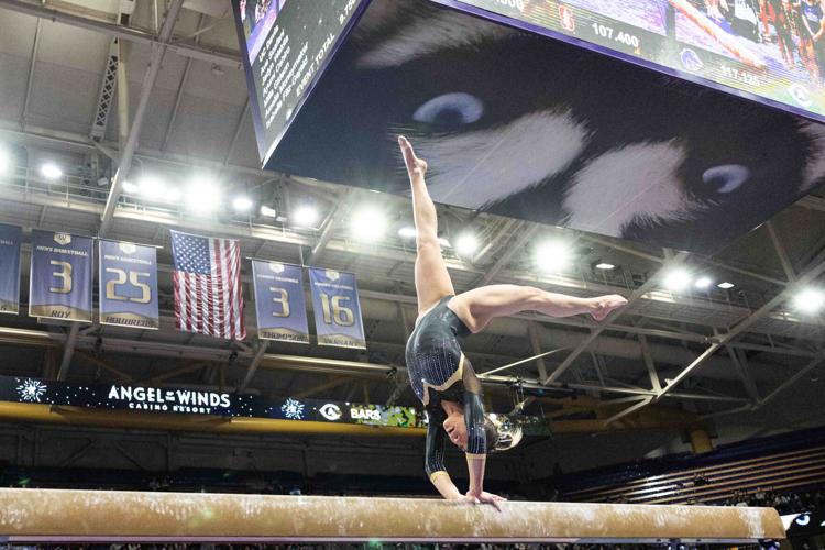 250110_AmeliaKim_GYMQuadMeet_Oppegard_19.jpg